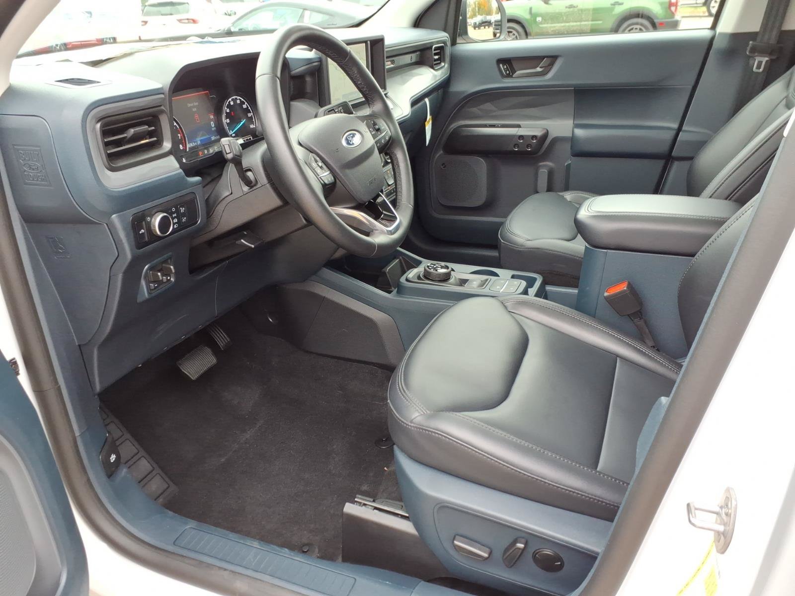 Certified 2024 Ford Maverick Lariat w/ Black Appearance Package AWD/4WD image 10