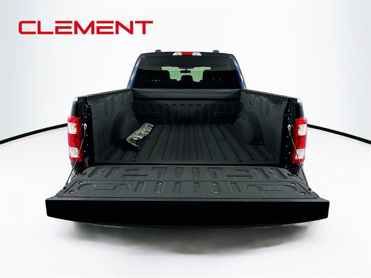 Certified 2023 Ford F150 XL w/ STX Appearance Package image 10