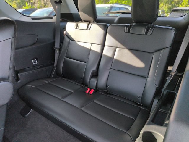 Certified 2023 Ford Explorer Limited w/ Equipment Group 301A AWD/4WD image 26