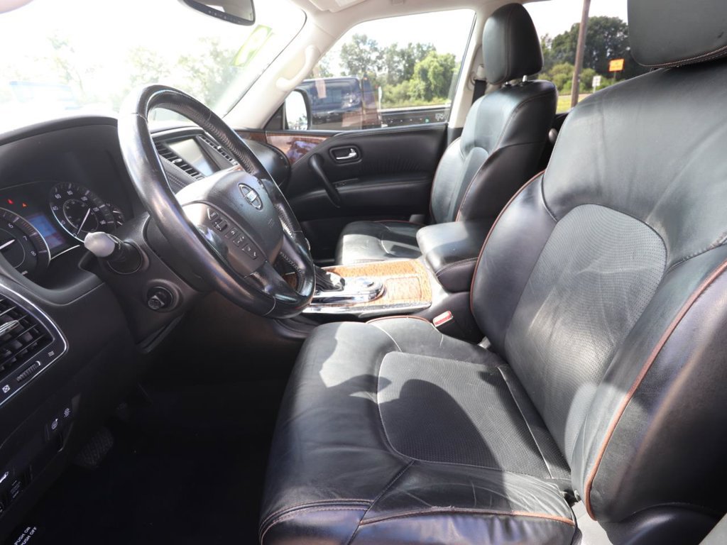 Used 2019 Nissan Armada SL w/ Premium Package RWD image 2