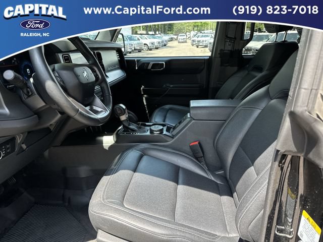 Certified 2025 Ford Bronco Badlands AWD/4WD image 19