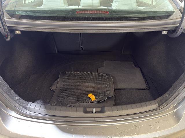Used 2018 Hyundai Elantra SEL image 13