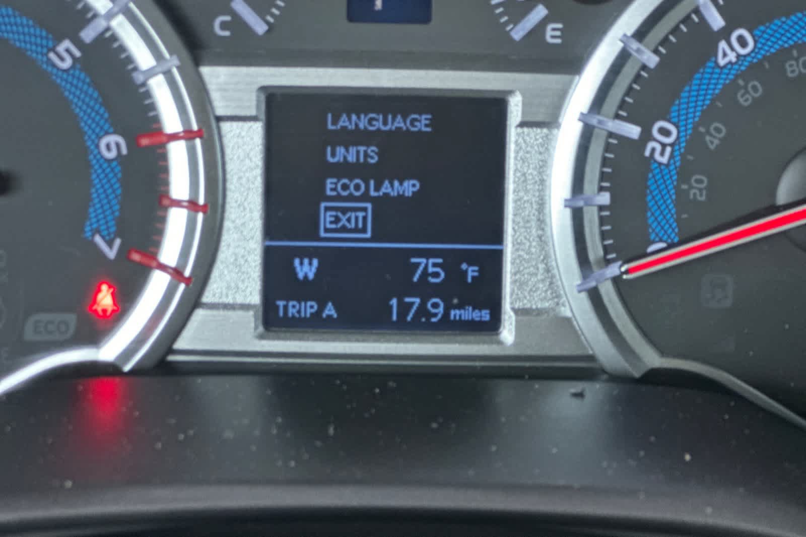Used 2017 Toyota 4Runner SR5 Premium AWD/4WD image 25