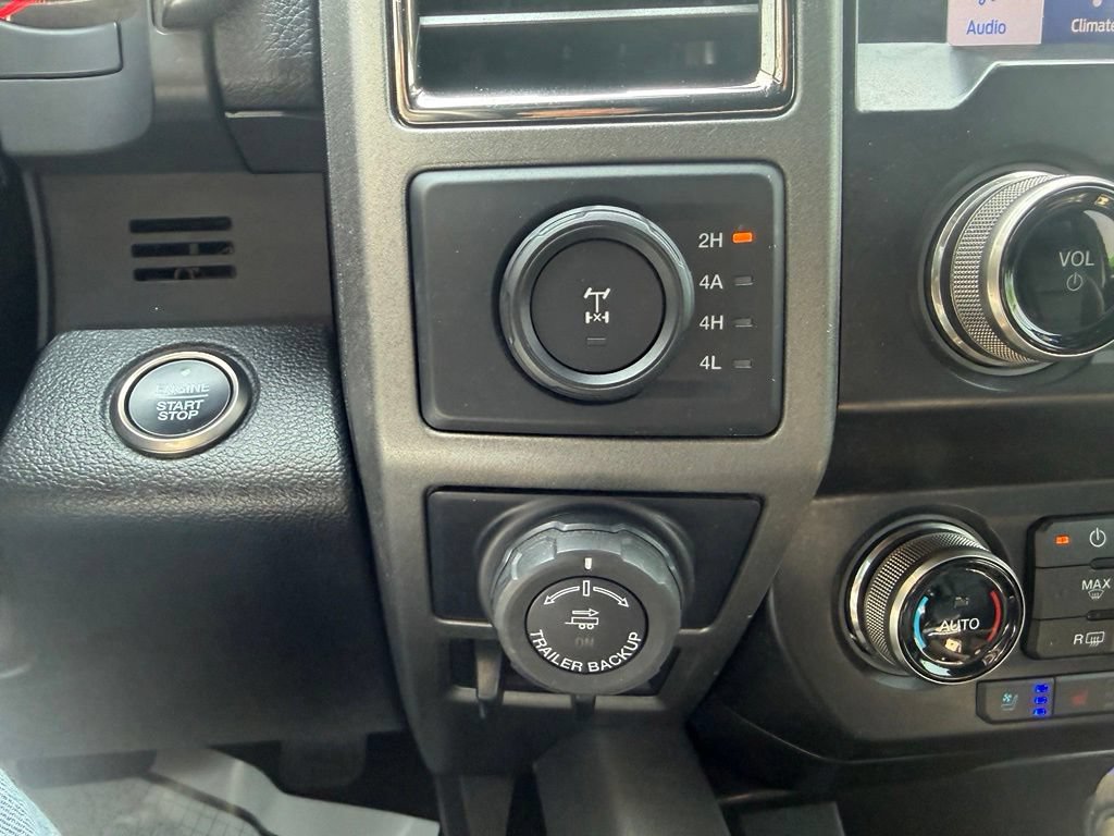 Certified 2019 Ford F150 Raptor w/ Equipment Group 802A Luxury AWD/4WD image 41