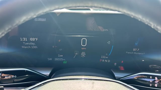 Used 2025 Cadillac Lyriq Luxury RWD image 19