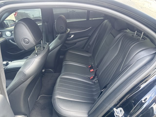 Used 2019 Mercedes-Benz E 300 image 18