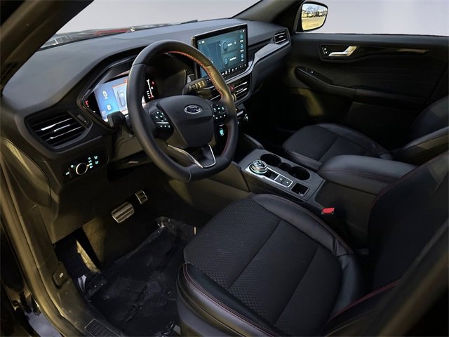 Certified 2024 Ford Escape ST-Line w/ Tech Pack #1 image 9