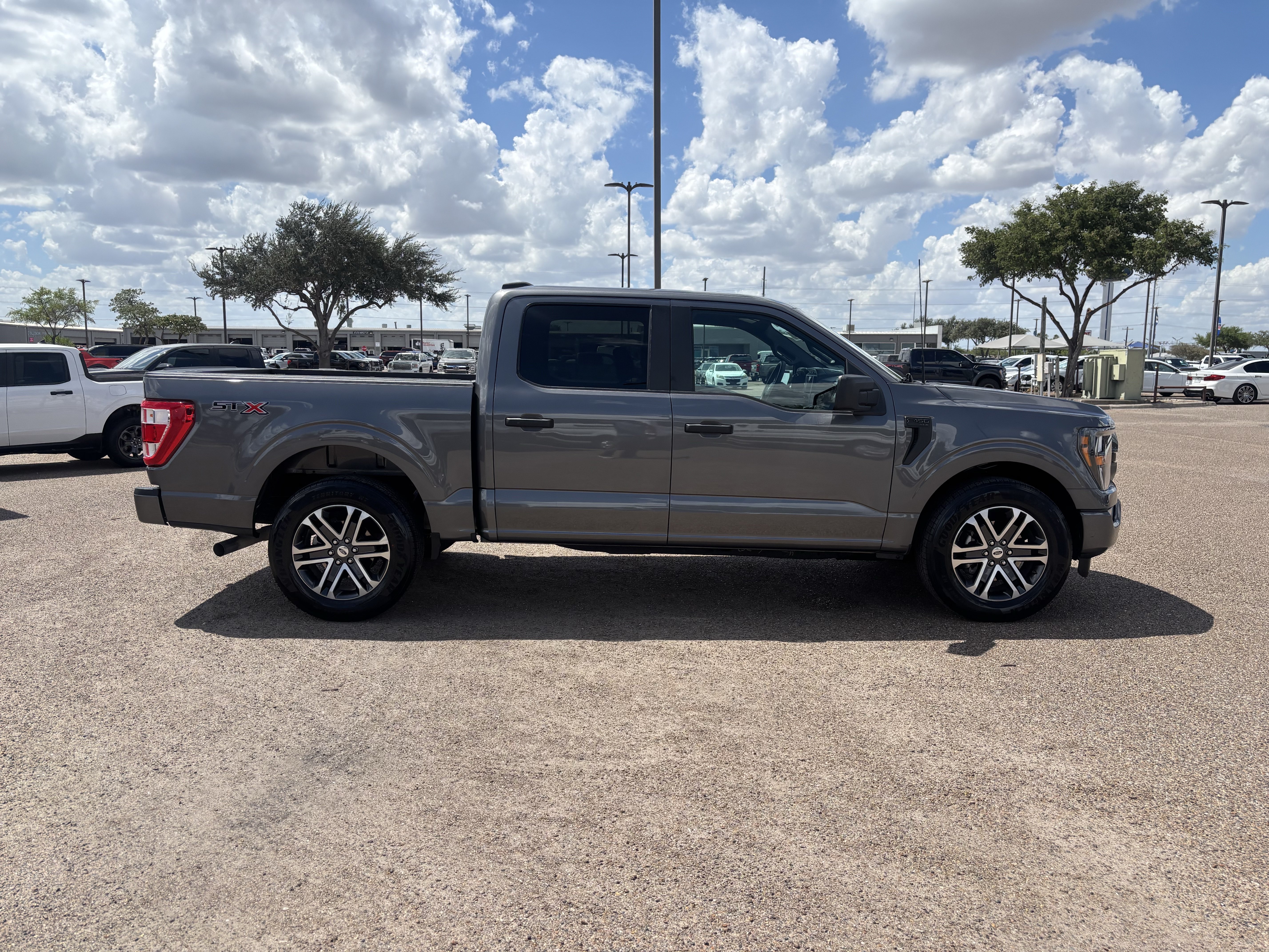 Certified 2023 Ford F150 XL w/ STX Appearance Package RWD image 4