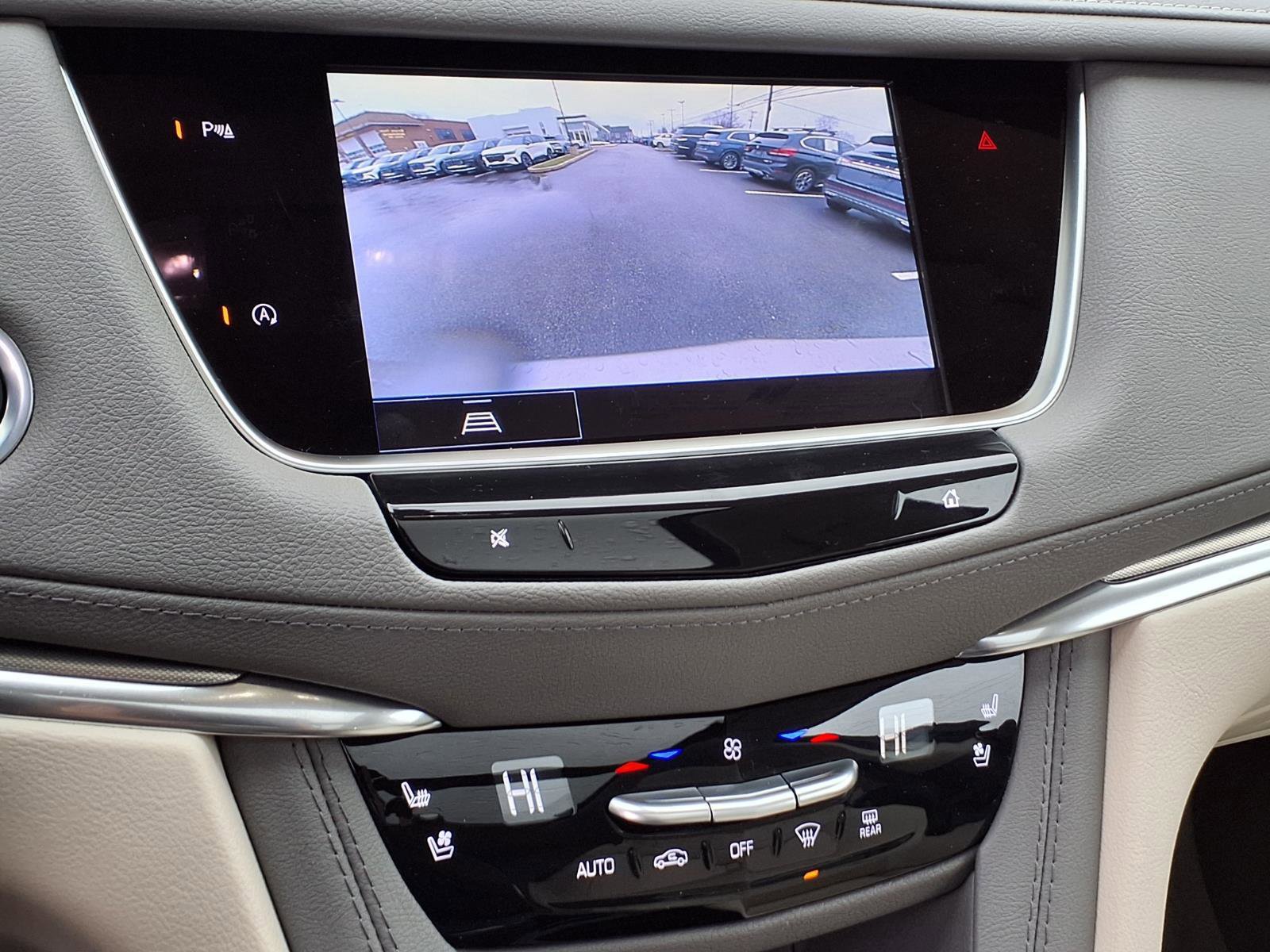 Used 2023 Cadillac XT5 Premium Luxury image 29