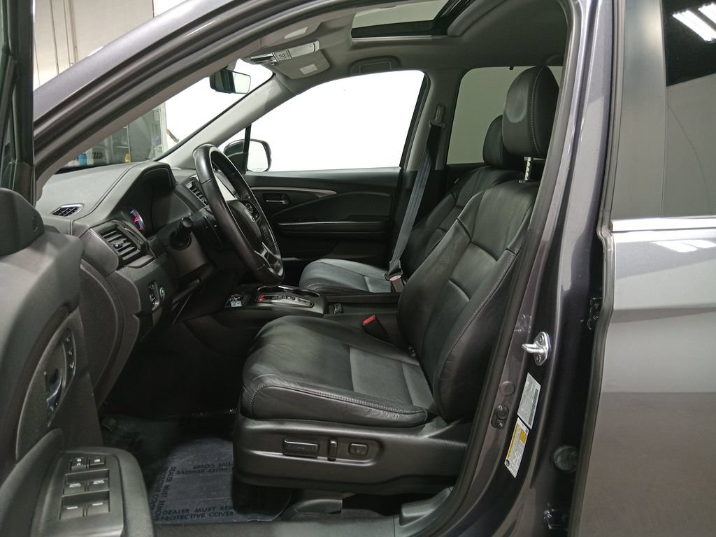 Used 2021 Honda Pilot Special Edition image 17