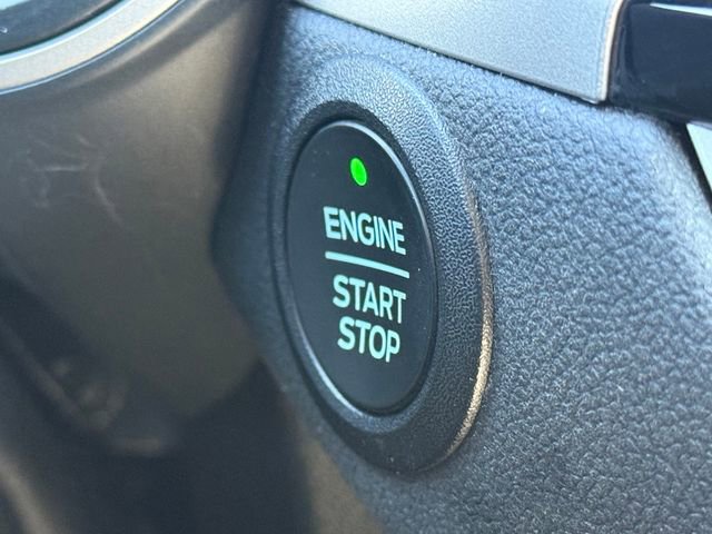 Certified 2022 Ford Escape SEL image 15