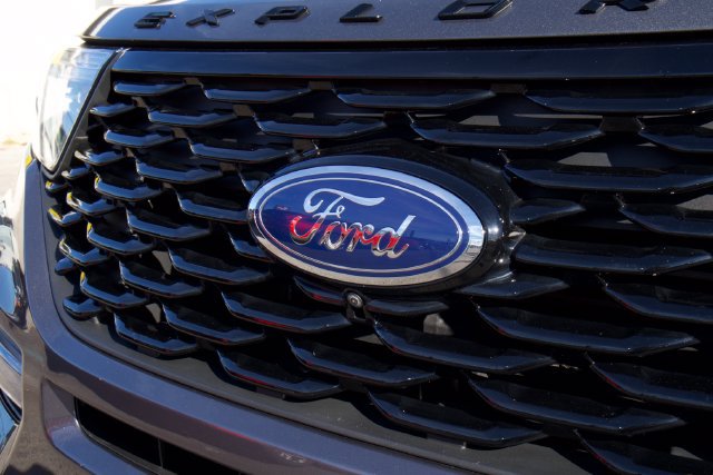 Certified 2023 Ford Explorer ST-Line AWD/4WD image 11