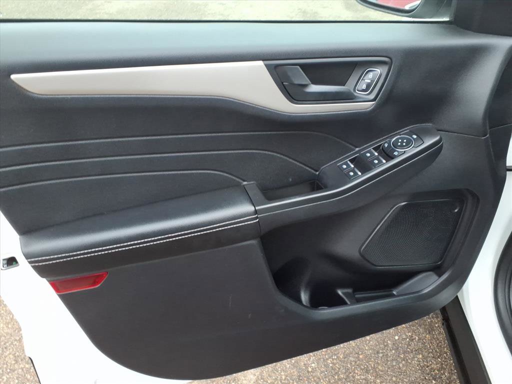 Certified 2022 Ford Escape SE w/ Convenience Package image 13