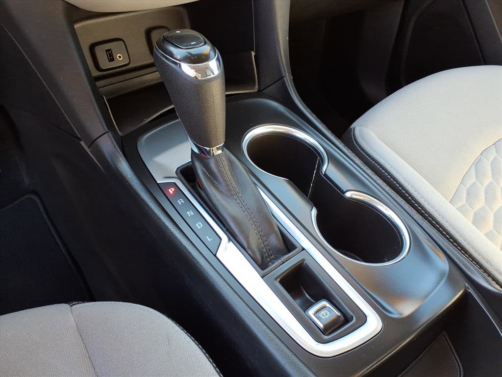 Used 2018 Chevrolet Equinox LS image 18