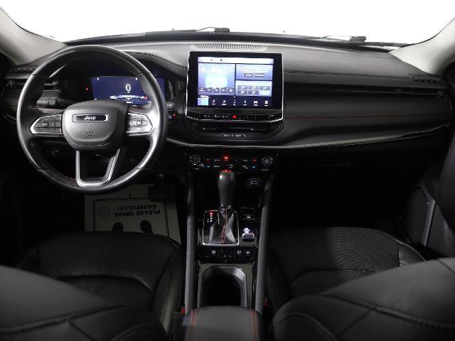 Used 2022 Jeep Compass Trailhawk w/ Trailhawk Elite Group image 12