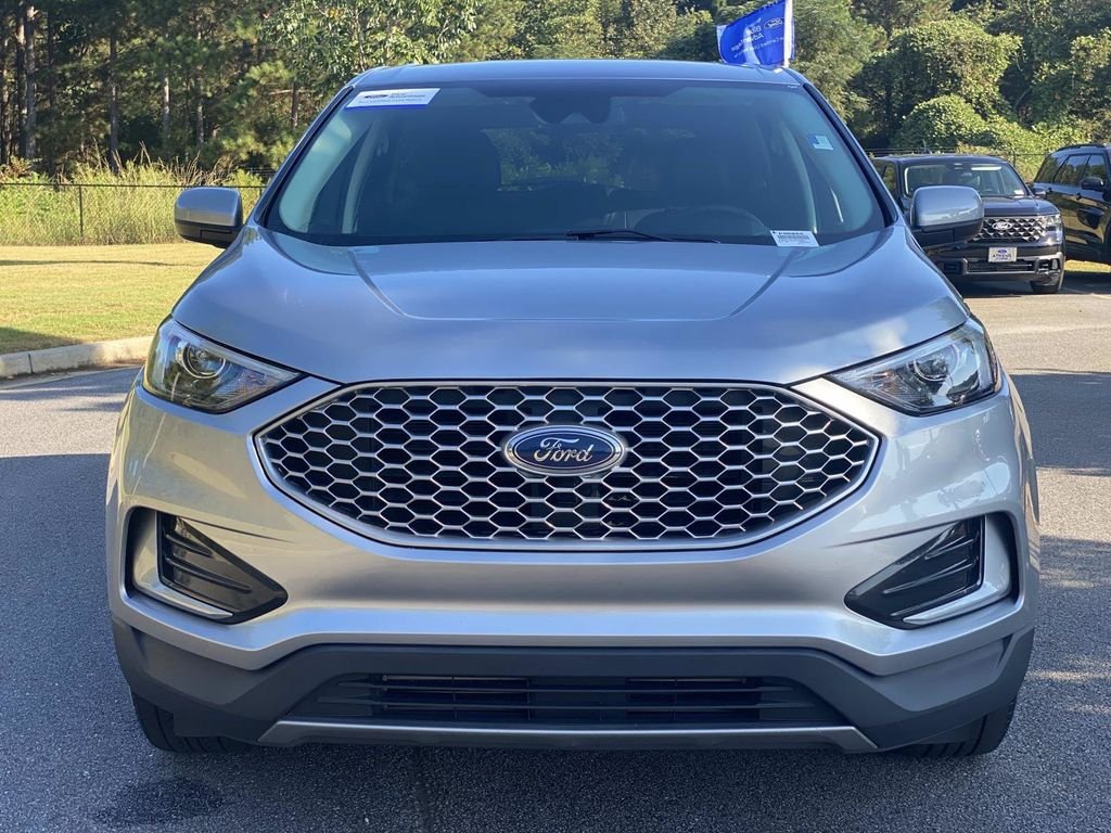 Certified 2024 Ford Edge SEL AWD/4WD image 11