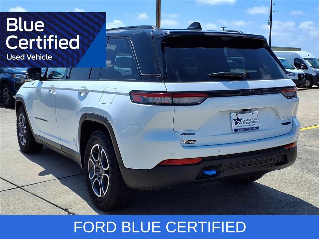 Used 2022 Jeep Grand Cherokee Trailhawk w/ Advanced Protech Group II AWD/4WD image 4