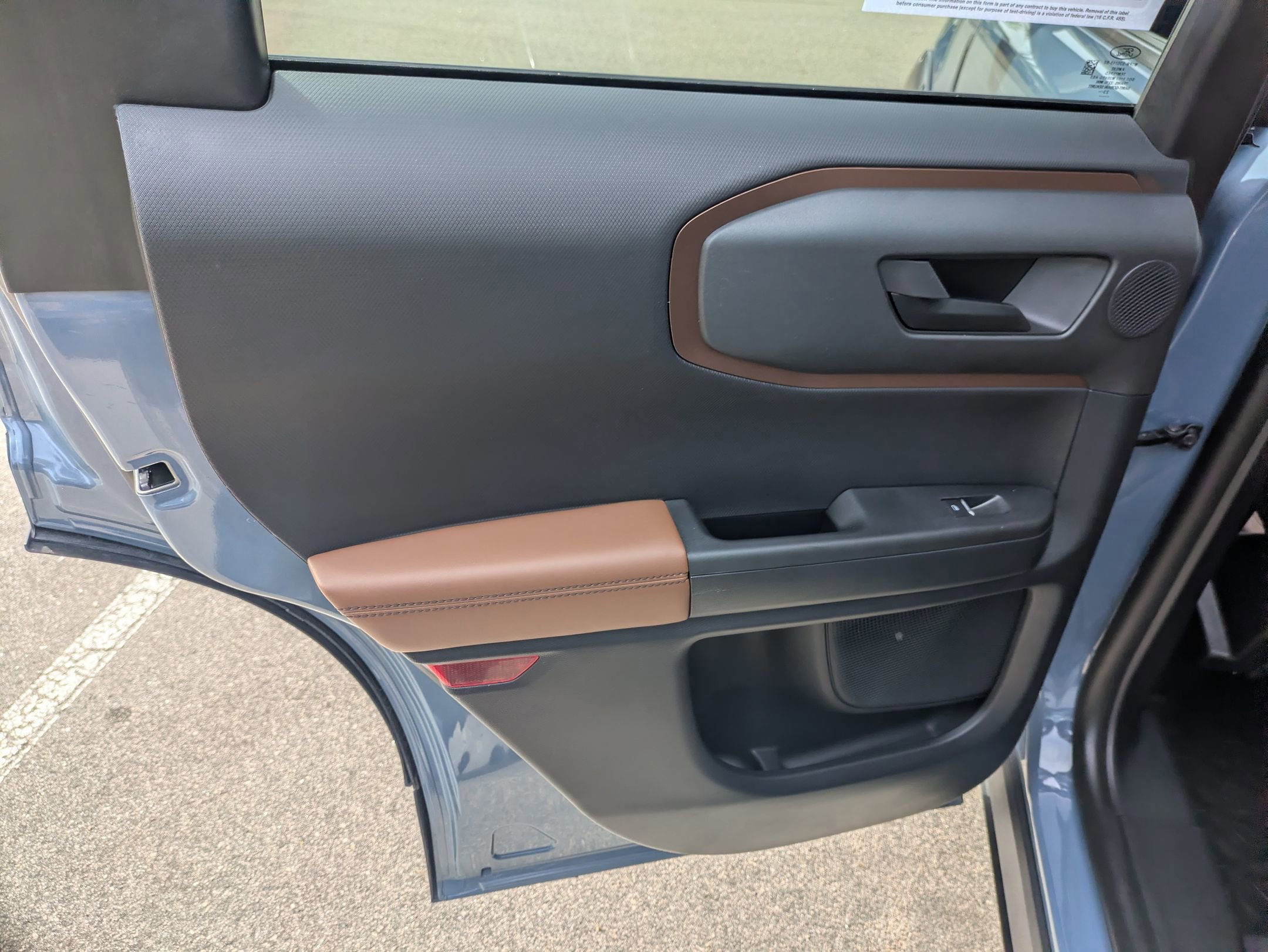 Certified 2024 Ford Bronco Sport Badlands w/ Premium Package image 32