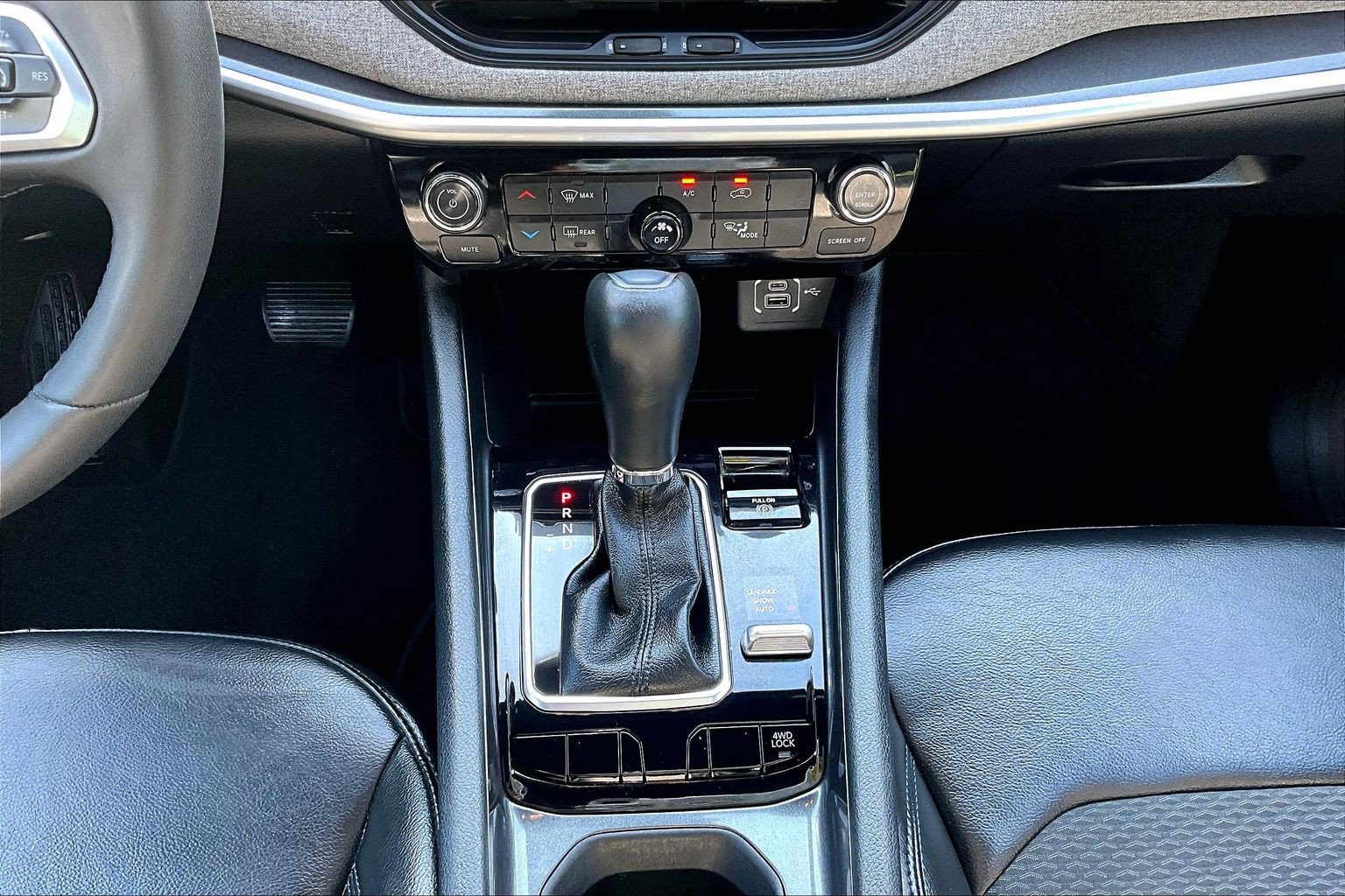 Used 2023 Jeep Compass Latitude AWD/4WD image 24