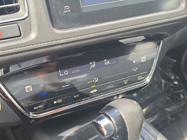 Used 2018 Honda HR-V EX image 29