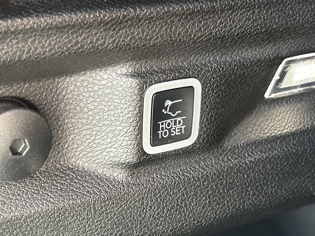 Used 2026 Jeep Grand Cherokee L 4WD image 25