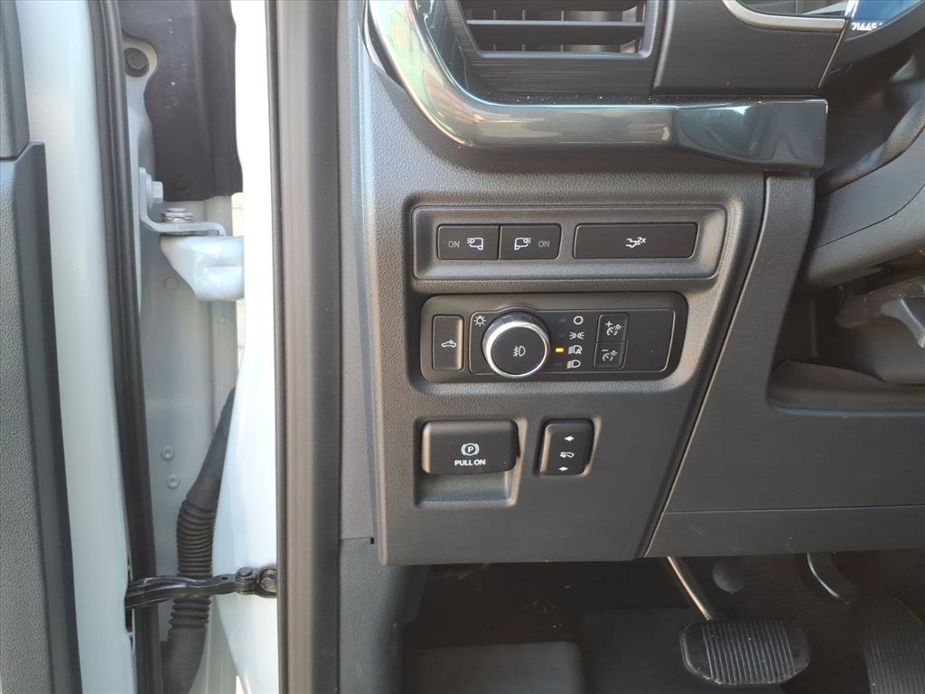 Certified 2022 Ford F150 XLT w/ Equipment Group 302A High image 11