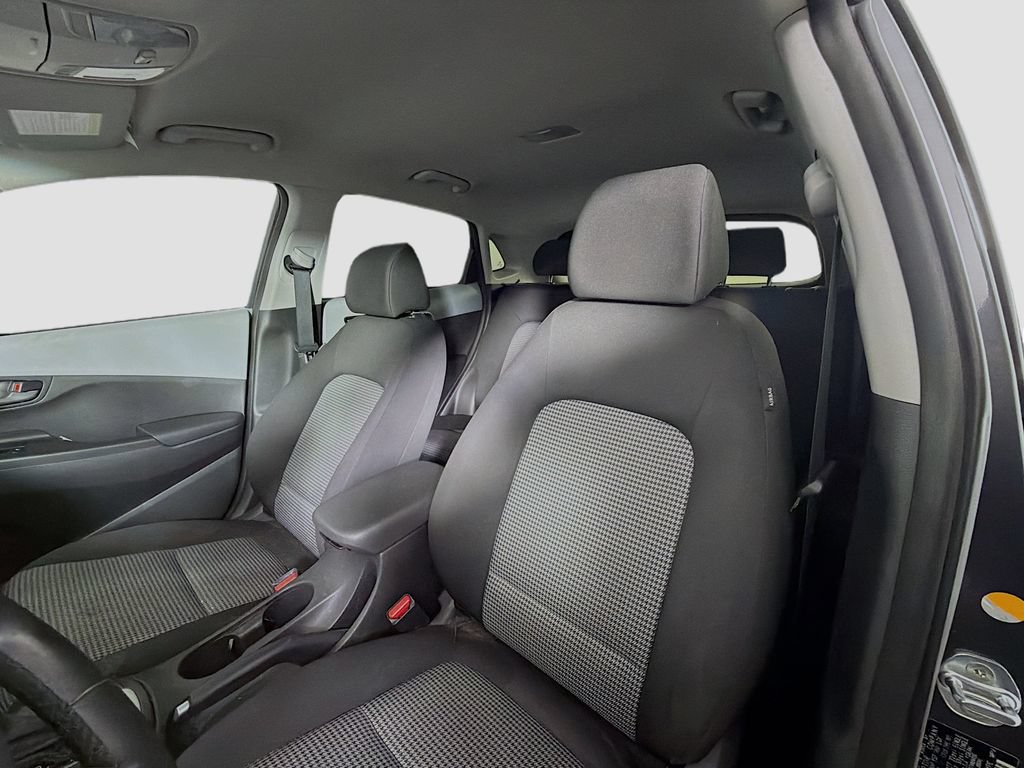 Used 2019 Hyundai Kona SEL FWD image 13