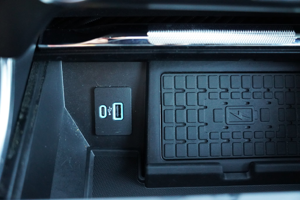 Certified 2024 Ford F150 Raptor AWD/4WD image 33