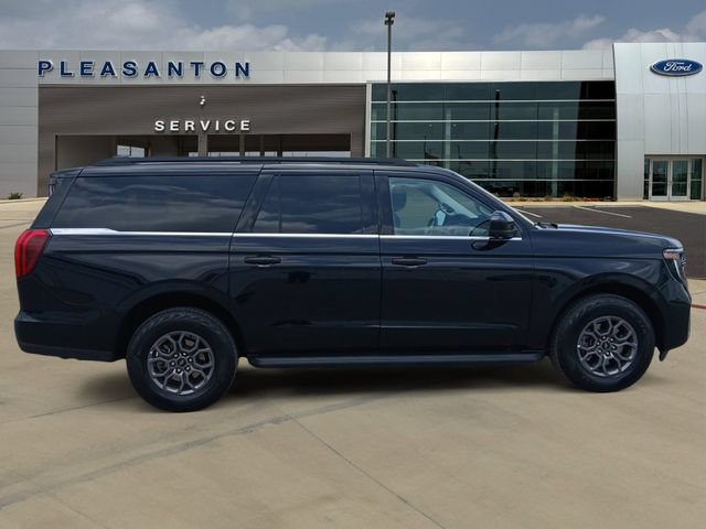 Certified 2025 Ford Expedition Max Active AWD/4WD image 6