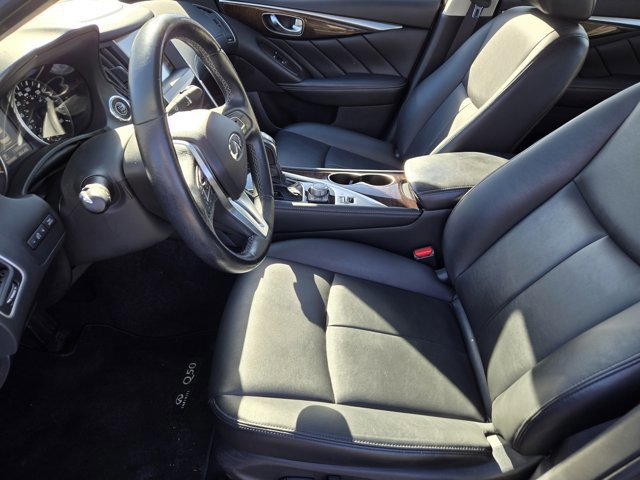 Used 2019 INFINITI Q50 Luxe w/ Essential Package (3.0T Luxe) image 12