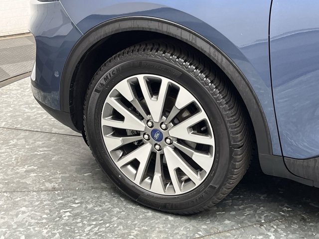 Certified 2020 Ford Escape Titanium AWD/4WD image 35