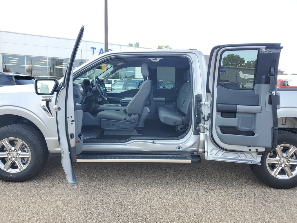 Certified 2025 Ford F150 XLT w/ Equipment Group 301A Standard AWD/4WD image 9