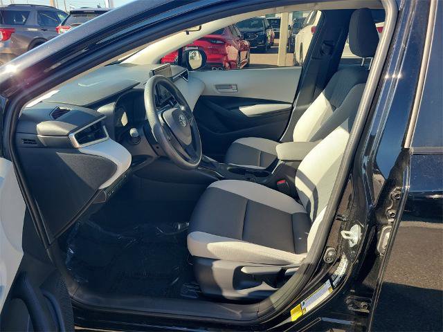 Used 2025 Toyota Corolla LE image 19