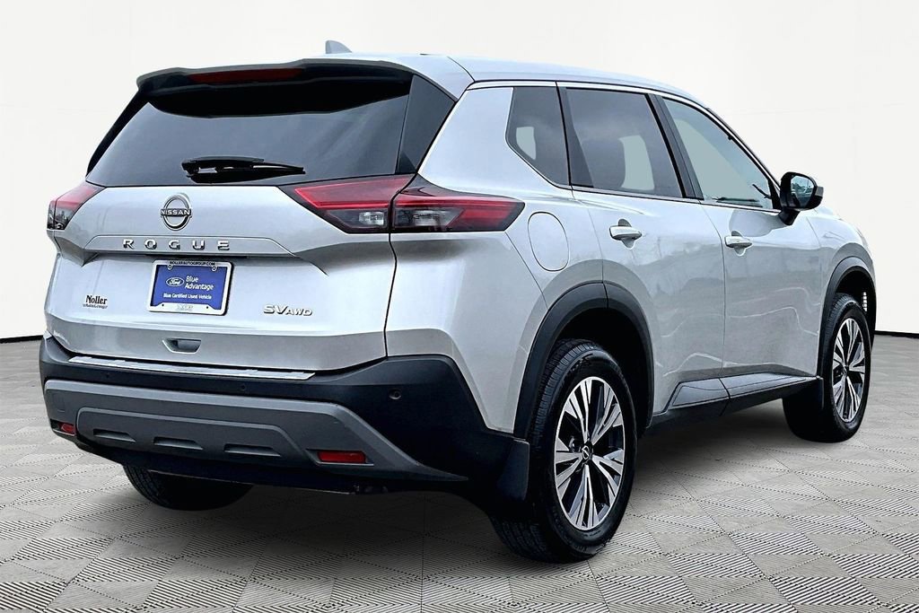 Used 2023 Nissan Rogue SV AWD/4WD image 4