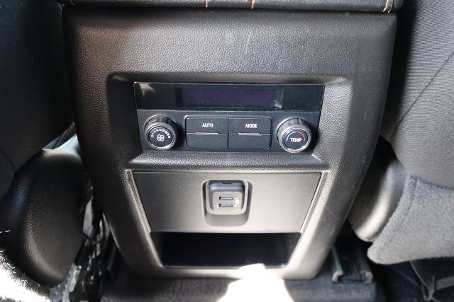 Used 2020 Chevrolet Traverse LS AWD/4WD image 31