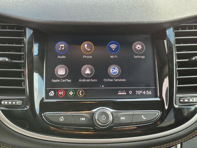 Used 2020 Chevrolet Trax LT w/ LT Convenience Package FWD image 17