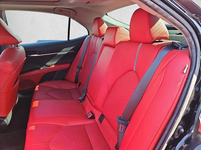 Used 2021 Toyota Camry XSE image 10