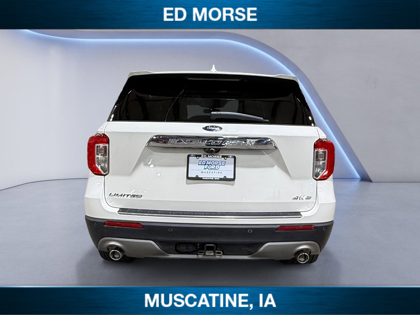 Certified 2023 Ford Explorer Limited w/ Equipment Group 301A image 4