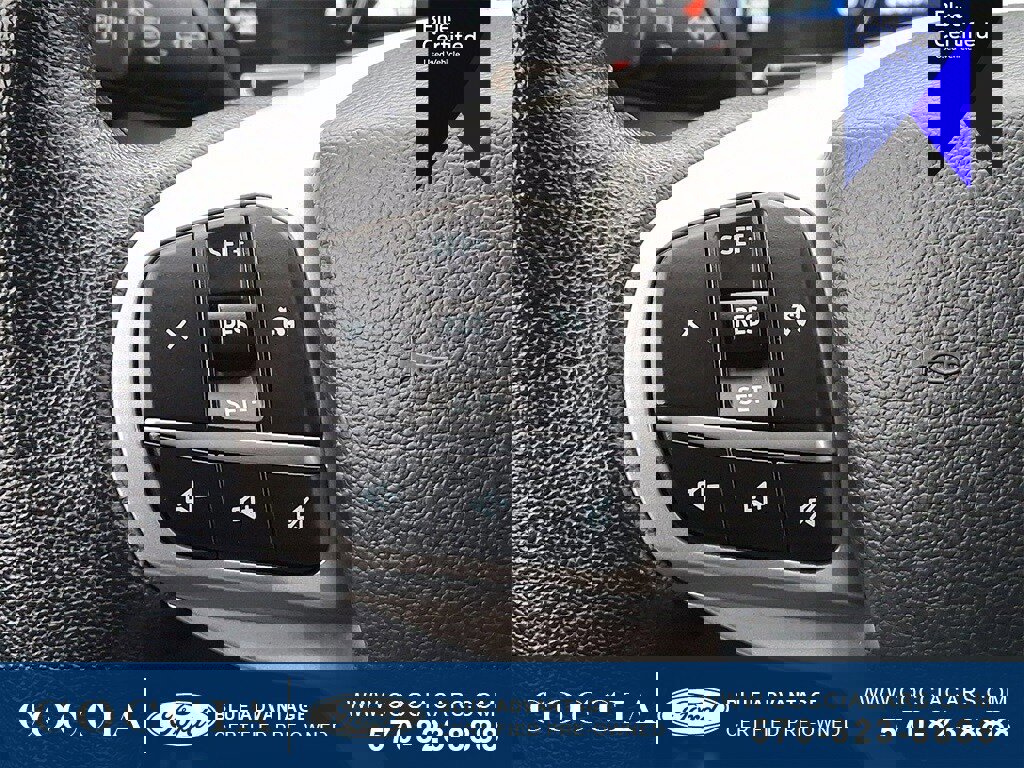 Certified 2022 Ford Explorer XLT w/ Equipment Group 202A image 21