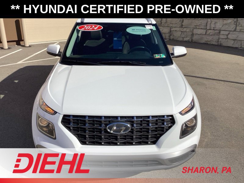 Certified 2024 Hyundai Venue SEL FWD image 3
