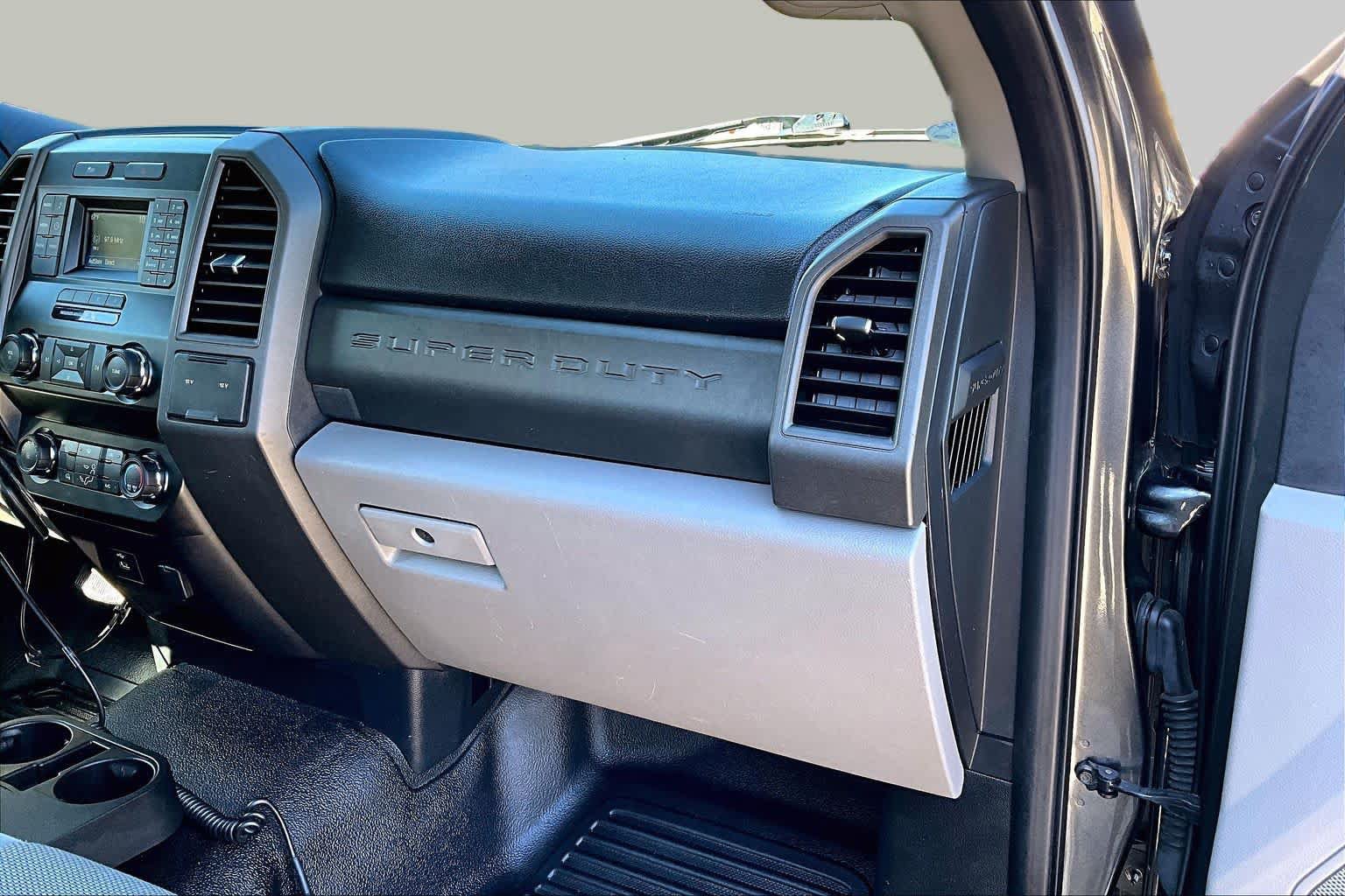 Certified 2019 Ford F250 XL w/ XL Value Package AWD/4WD image 18