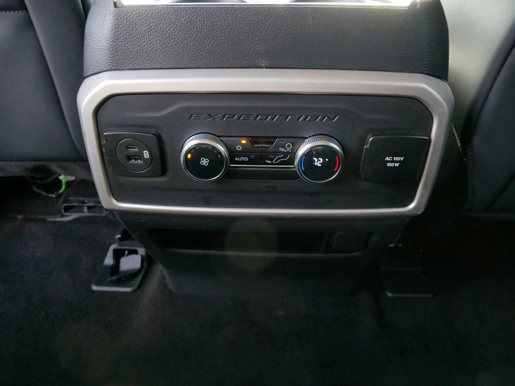 Certified 2023 Ford Expedition Max XLT image 13