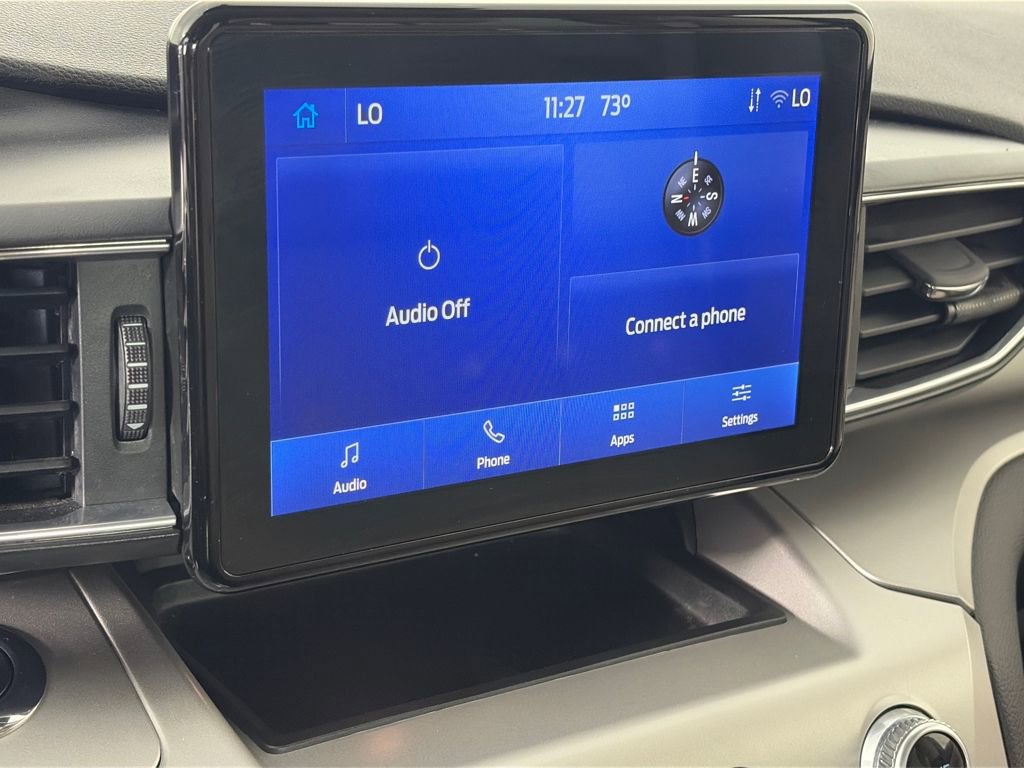 Certified 2022 Ford Explorer XLT w/ Equipment Group 202A image 19