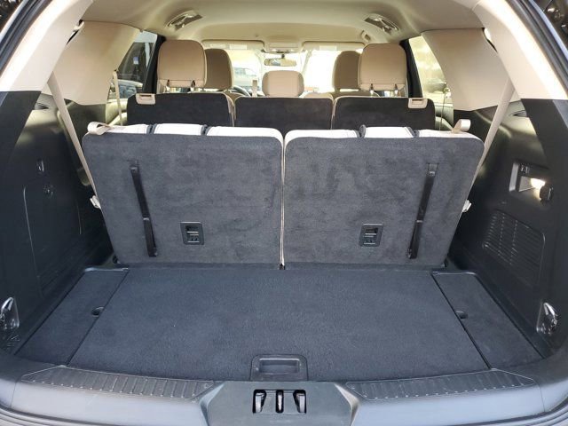 Certified 2024 Ford Explorer 2WD image 8