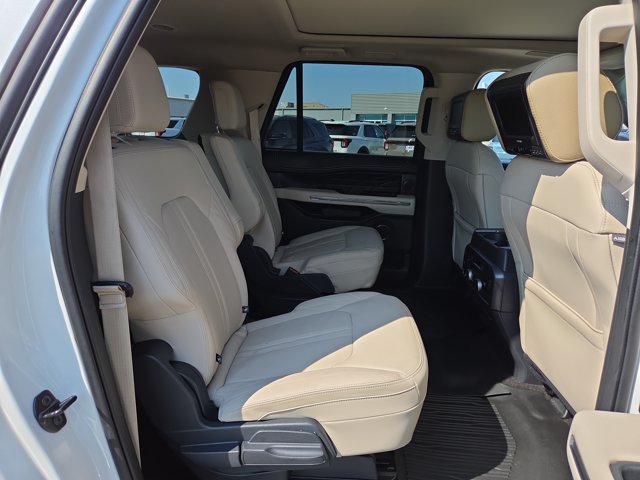 Certified 2023 Ford Expedition Max Platinum AWD/4WD image 18