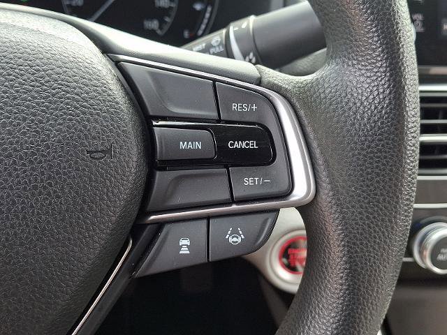 Used 2018 Honda Accord EX image 22