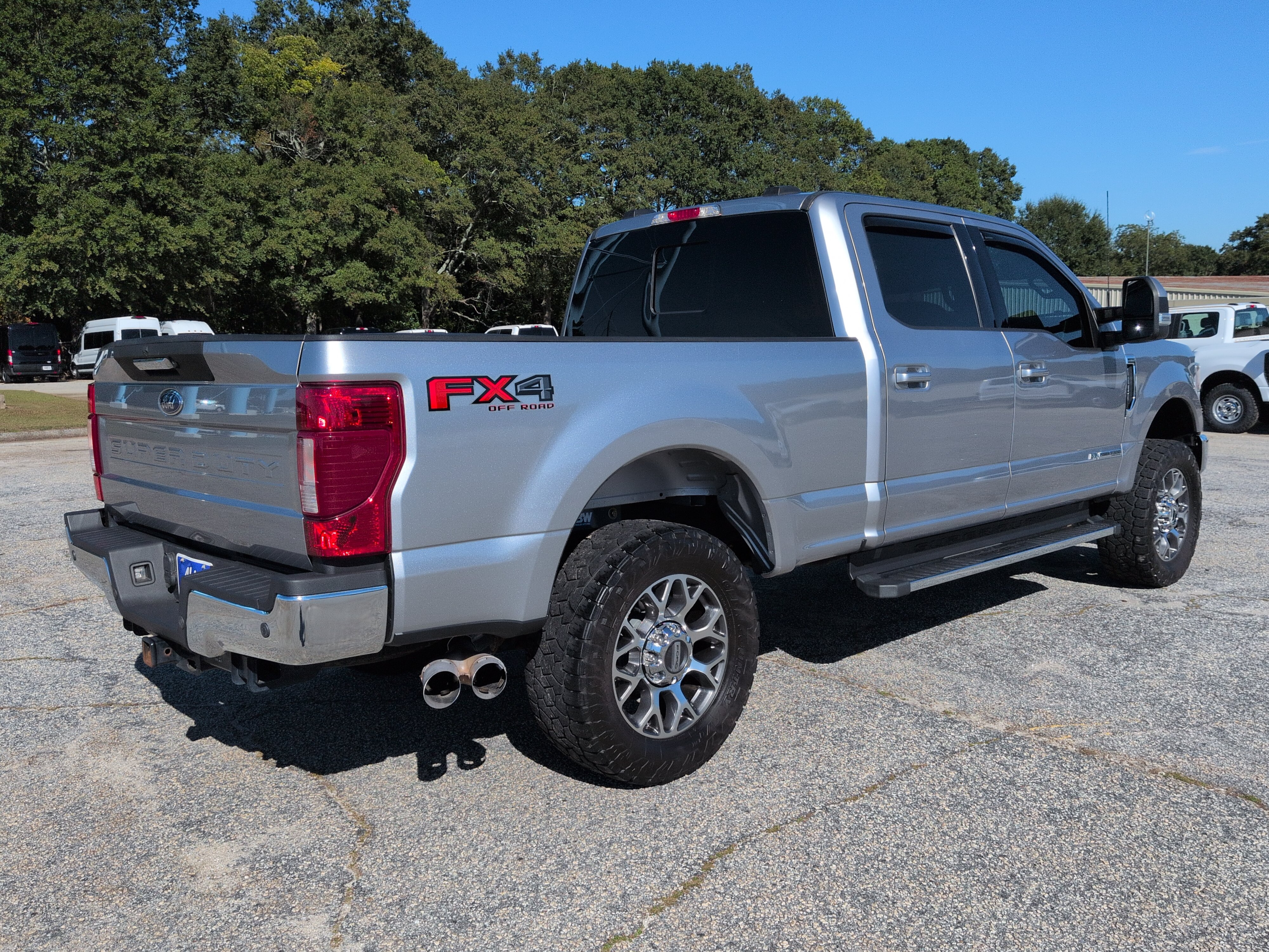Certified 2022 Ford F250 Lariat w/ Lariat Value Package AWD/4WD image 3