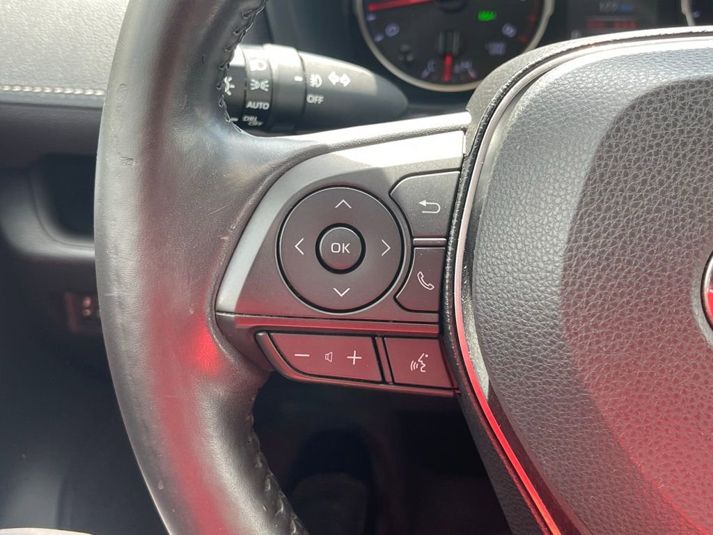 Used 2019 Toyota RAV4 XLE Premium w/ Cold Weather Package AWD/4WD image 31