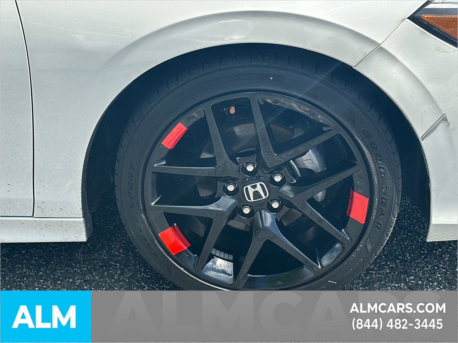 Used 2025 Honda Civic Sport image 14