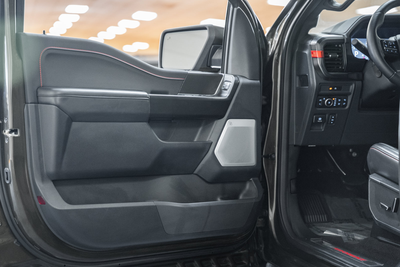 Certified 2025 Ford F150 Raptor AWD/4WD image 52